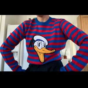 Donald Duck Disney sweater